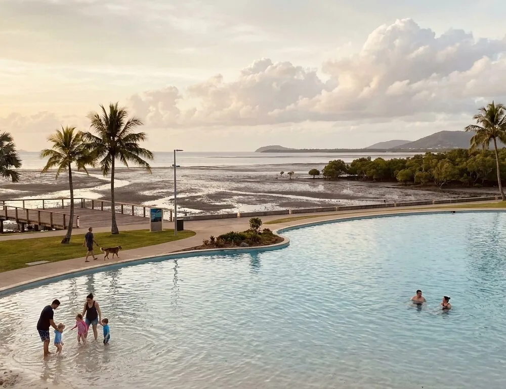 Things to Do in Cairns: An Honest Guide & What to Skip (2026) | Saltrove